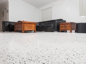 Plain Coat System Floor